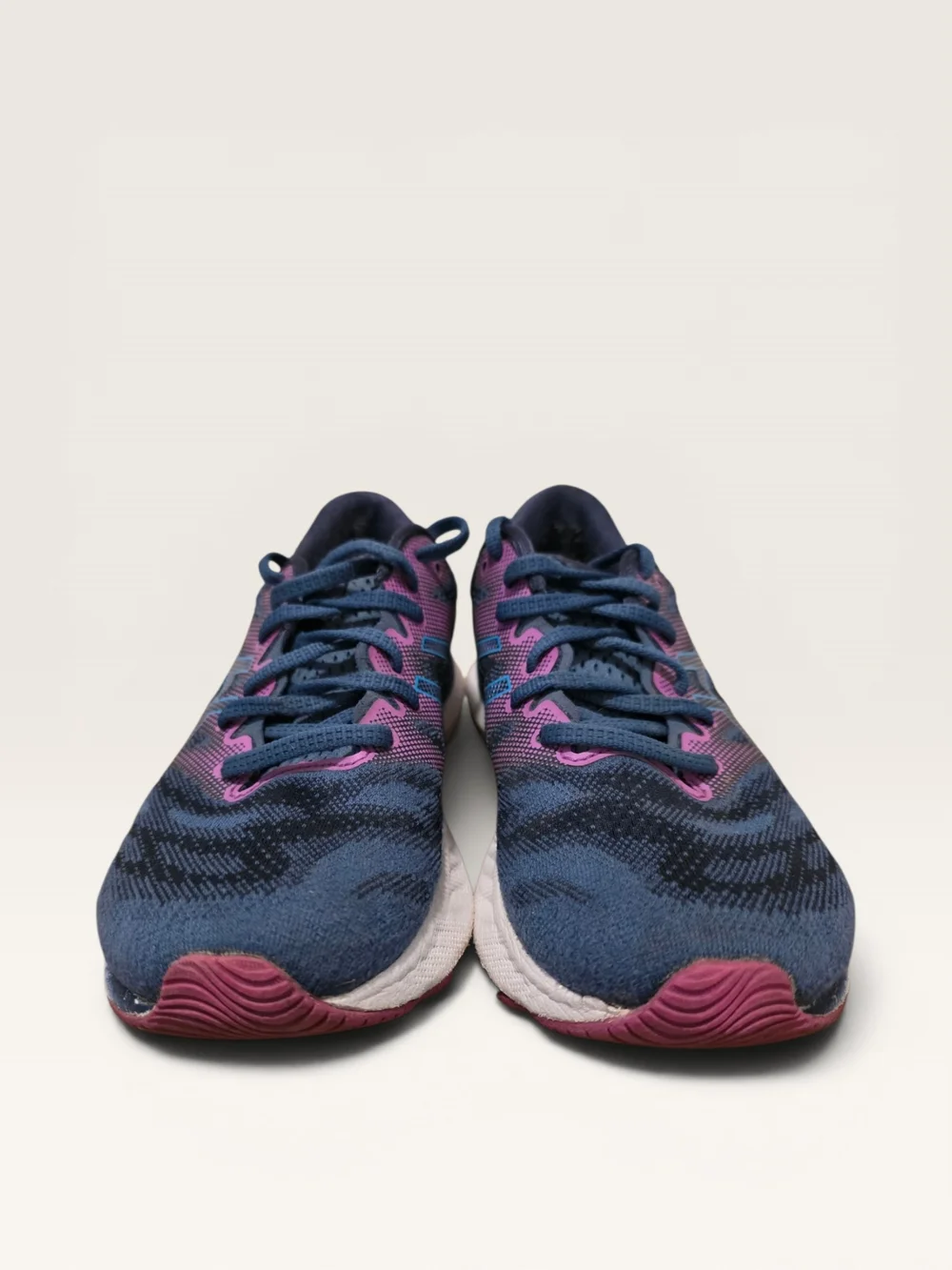 ASICS GEL-Nimbus 23 Women’s Size 7 Running Shoes – Digital Aqua/Plum – Max...